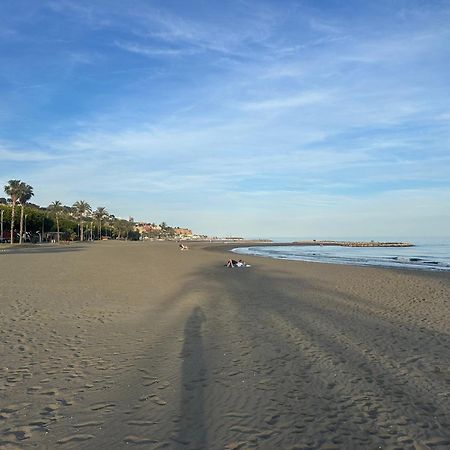 Apartamento Maui Beach En El Palo Málaga Extérieur photo