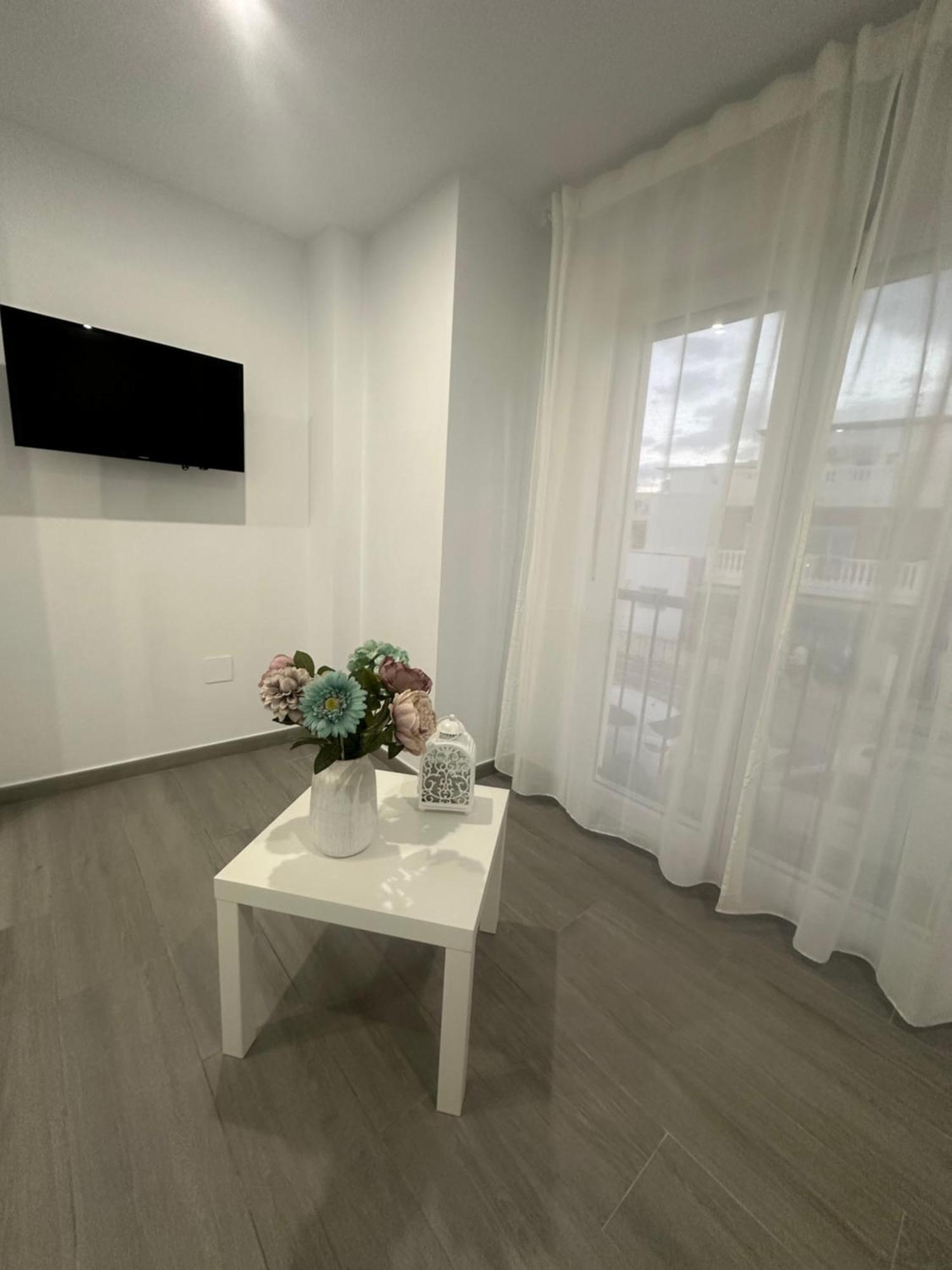 Apartamento Maui Beach En El Palo Málaga Extérieur photo