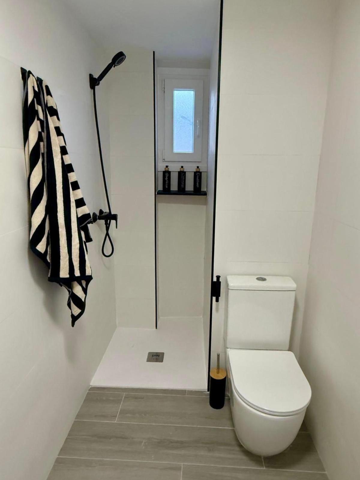 Apartamento Maui Beach En El Palo Málaga Extérieur photo
