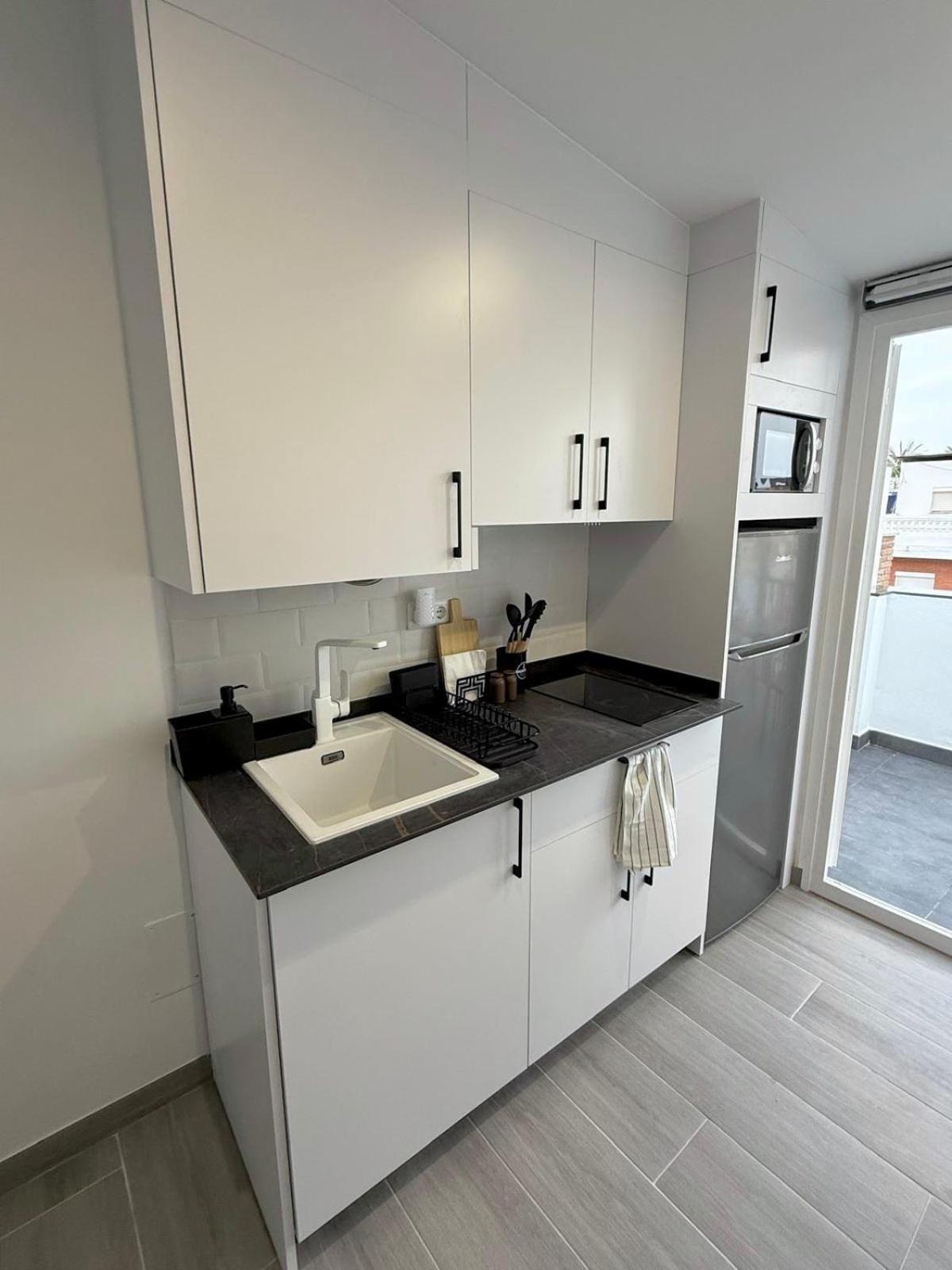 Apartamento Maui Beach En El Palo Málaga Extérieur photo